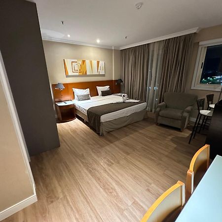 Barra Da Tijuca - 9 - Flat Premium Com Cozinha, Fogao Cooktop, Geladeira Grande, Smart Tv Grande, Lindo E Muitissimo Confortavel, Balsa Para A Praia Gratis E Estacionamento Gratuito Rio de Janeiro Extérieur photo