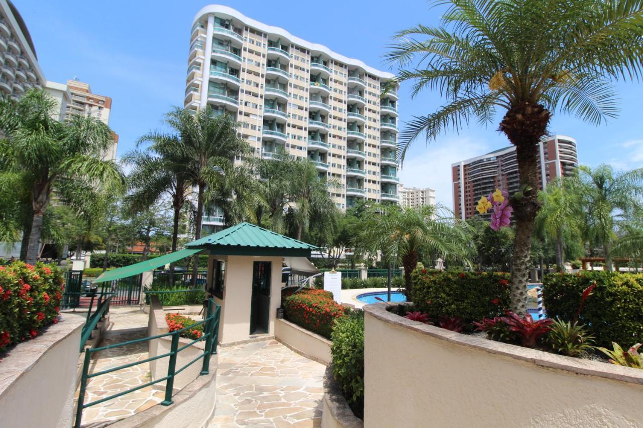 Barra Da Tijuca - 9 - Flat Premium Com Cozinha, Fogao Cooktop, Geladeira Grande, Smart Tv Grande, Lindo E Muitissimo Confortavel, Balsa Para A Praia Gratis E Estacionamento Gratuito Rio de Janeiro Extérieur photo
