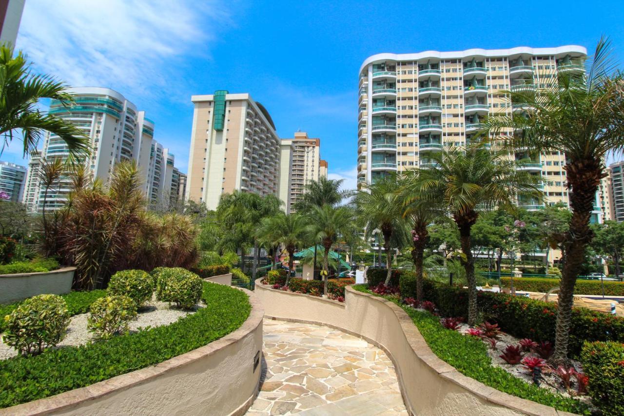 Barra Da Tijuca - 9 - Flat Premium Com Cozinha, Fogao Cooktop, Geladeira Grande, Smart Tv Grande, Lindo E Muitissimo Confortavel, Balsa Para A Praia Gratis E Estacionamento Gratuito Rio de Janeiro Extérieur photo