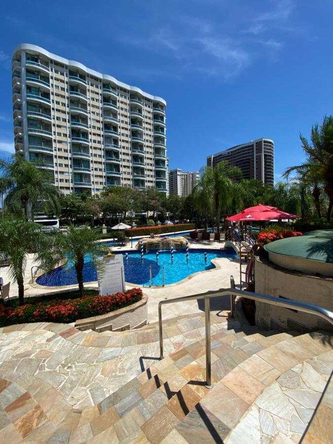Barra Da Tijuca - 9 - Flat Premium Com Cozinha, Fogao Cooktop, Geladeira Grande, Smart Tv Grande, Lindo E Muitissimo Confortavel, Balsa Para A Praia Gratis E Estacionamento Gratuito Rio de Janeiro Extérieur photo